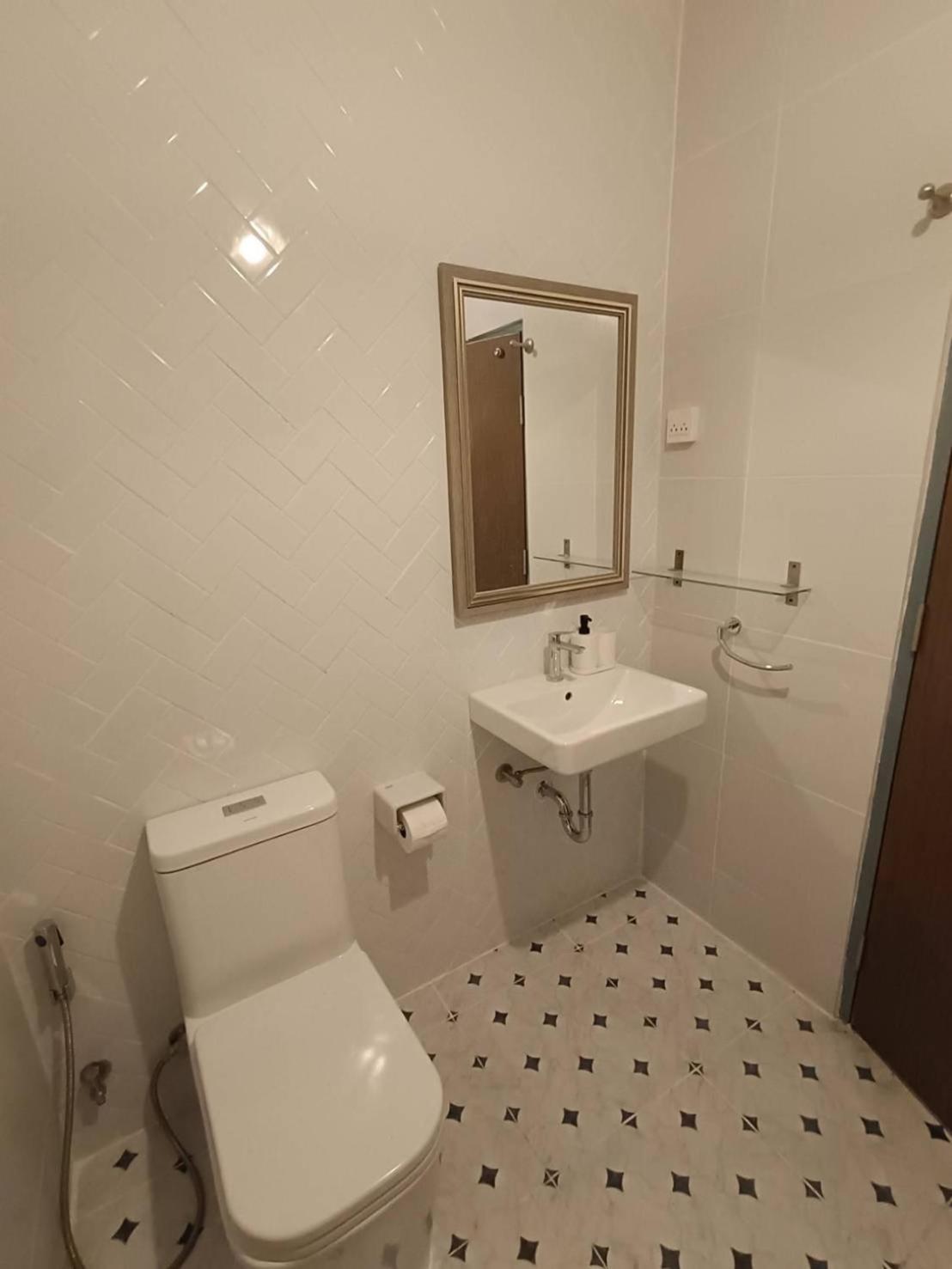 Hotel Baan Debtida Bangkok Zewnętrze zdjęcie