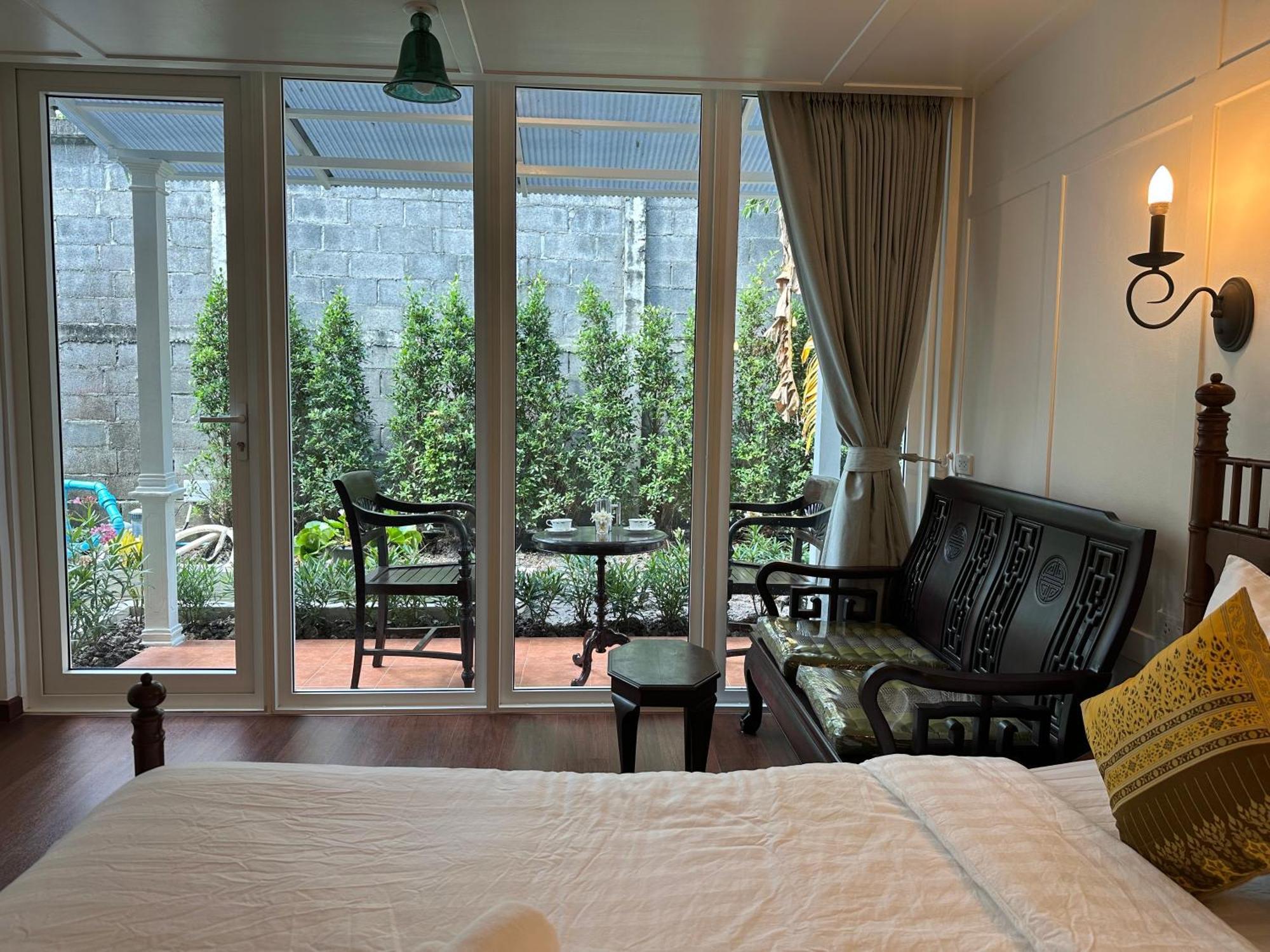 Hotel Baan Debtida Bangkok Zewnętrze zdjęcie