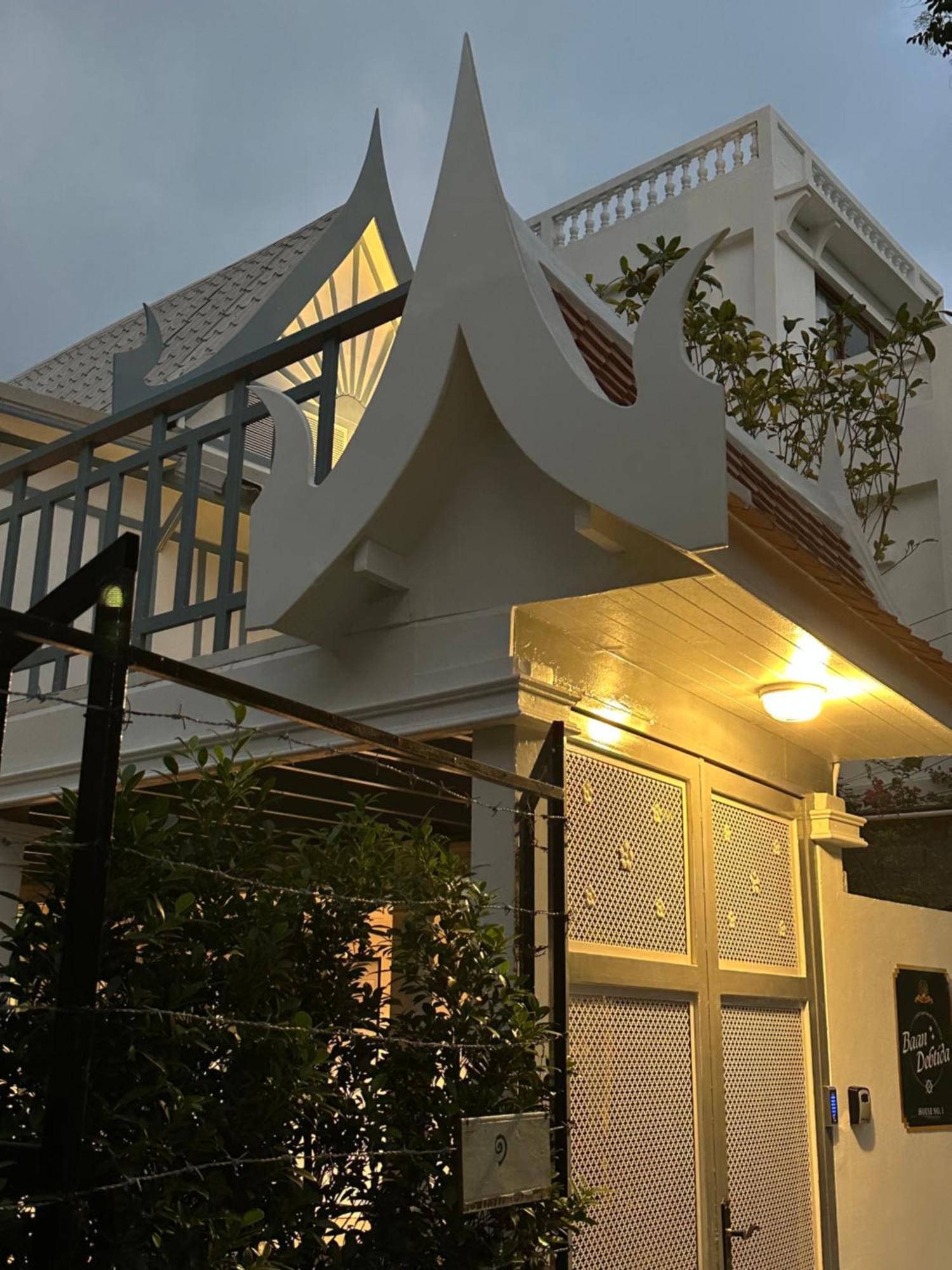 Hotel Baan Debtida Bangkok Zewnętrze zdjęcie