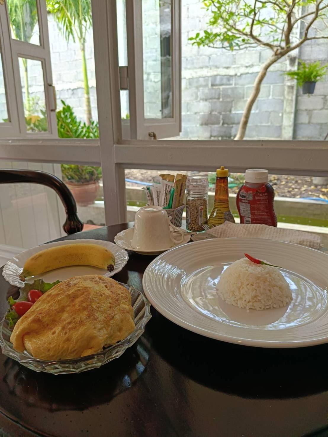 Hotel Baan Debtida Bangkok Zewnętrze zdjęcie